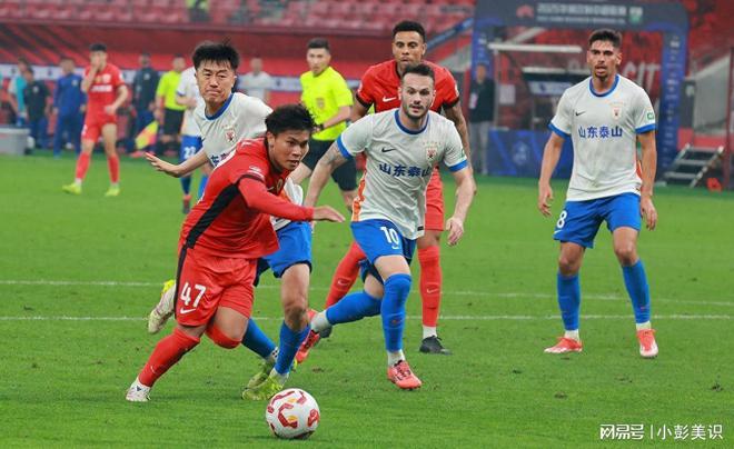 关于国安双子星梅开二度,力克上港斩获胜利的信息 关于国安双子星梅开二度,力克上港斩获胜利的信息