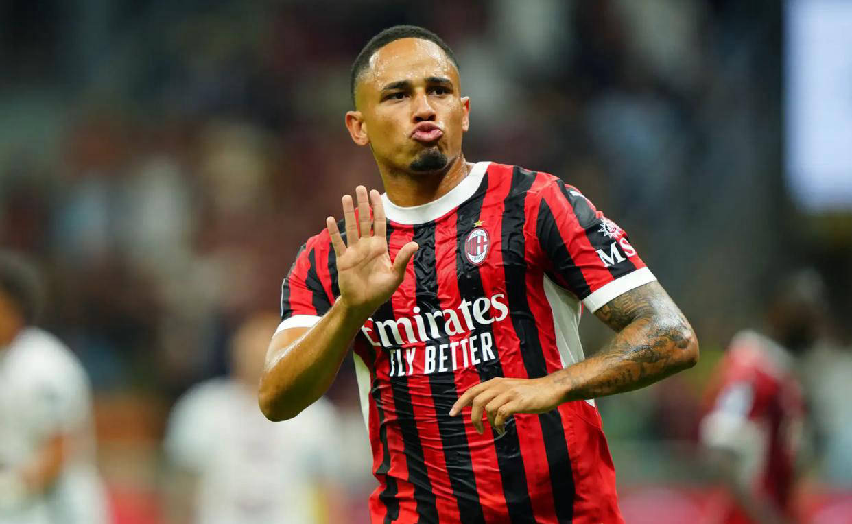 AC米兰高光时刻，球队士气高涨的简单介绍