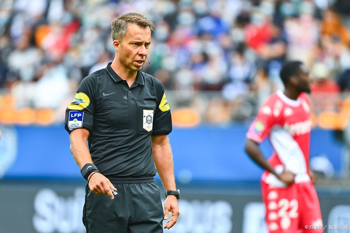 弗赖堡主场逆转霍芬海姆，取得三分