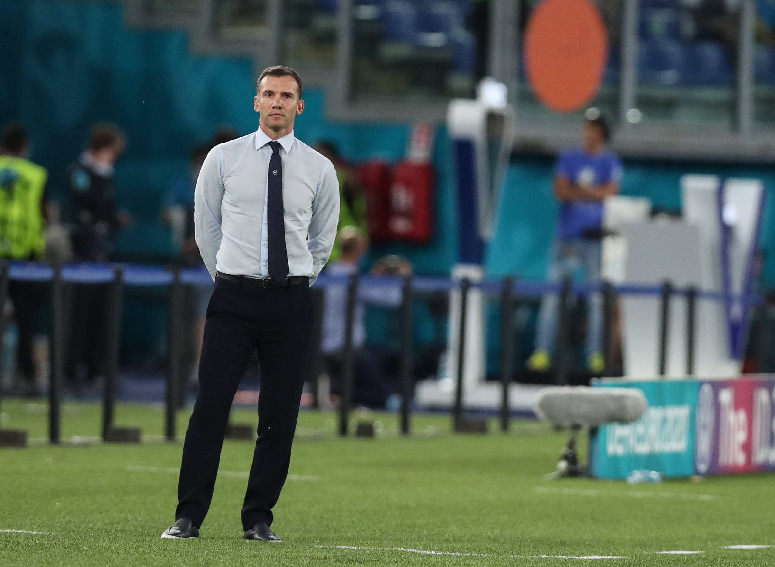 热那亚主教练因战术失误遭到批评的简单介绍 热那亚主教练因战术失误遭到批评的简单介绍