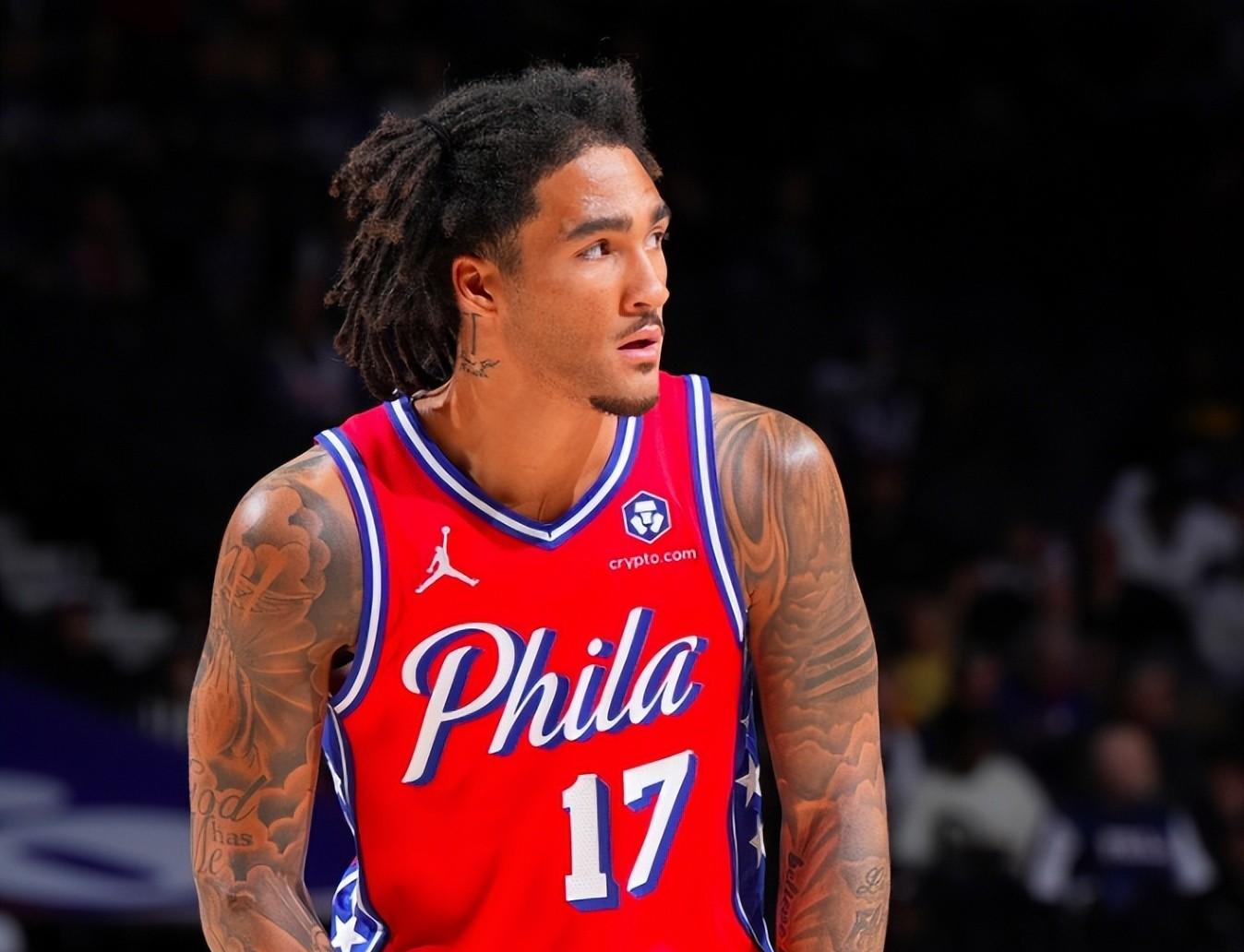 公牛险胜独行侠,拉文赛季新高 公牛险胜独行侠,拉文赛季新高