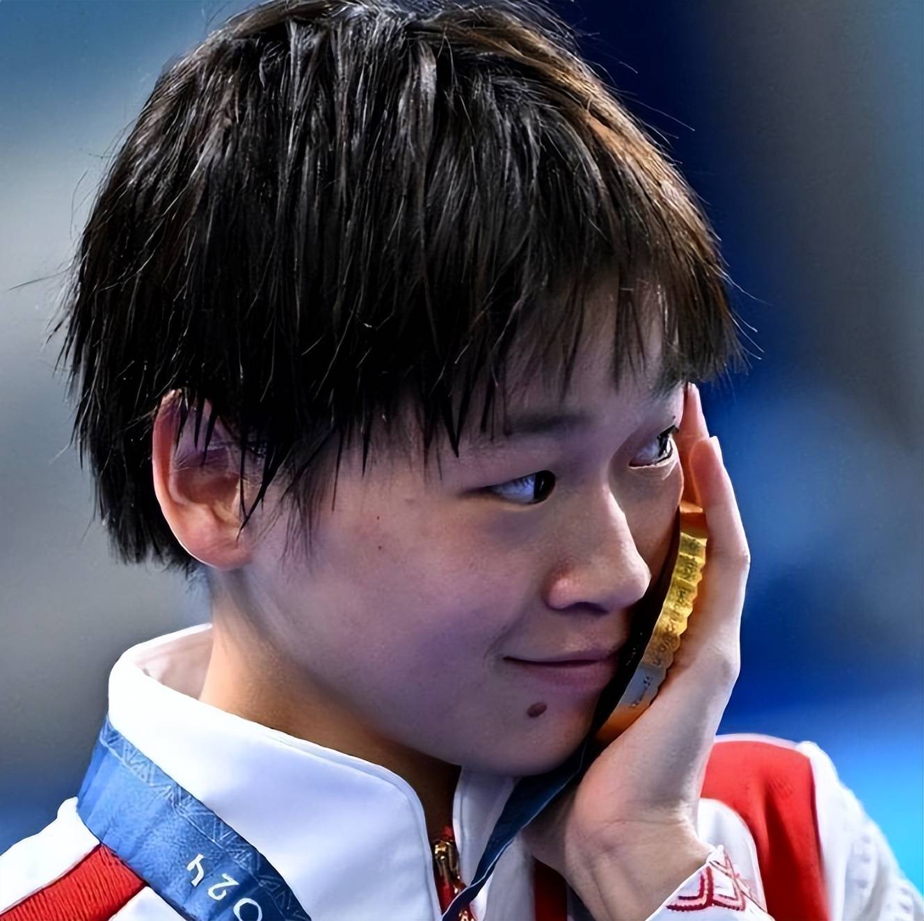 体育赛事落幕，运动员成就无比耀眼