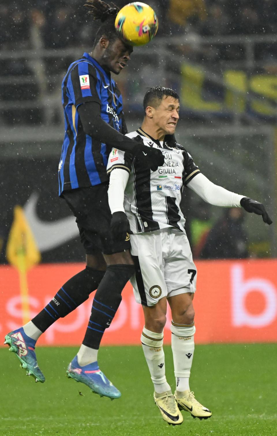 意大利国脚在友谊赛中受伤，或将缺席欧锦赛