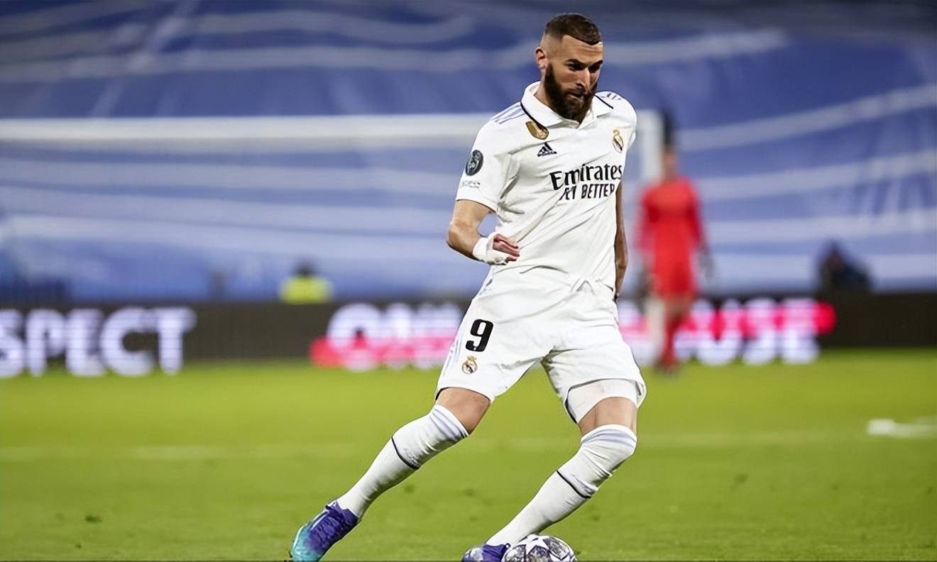 欧洲足坛风云，豪门呈现巅峰对决