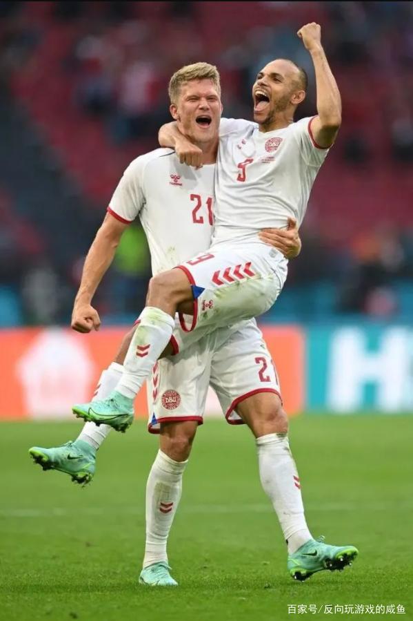 丹麦大将对决俄罗斯，胜者进军