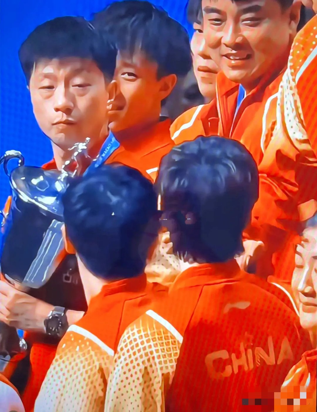 青年队夺冠引发热议，新星崭露头角的简单介绍